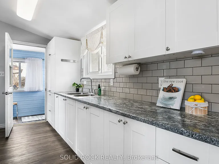 2496 River Rd — Photo 18