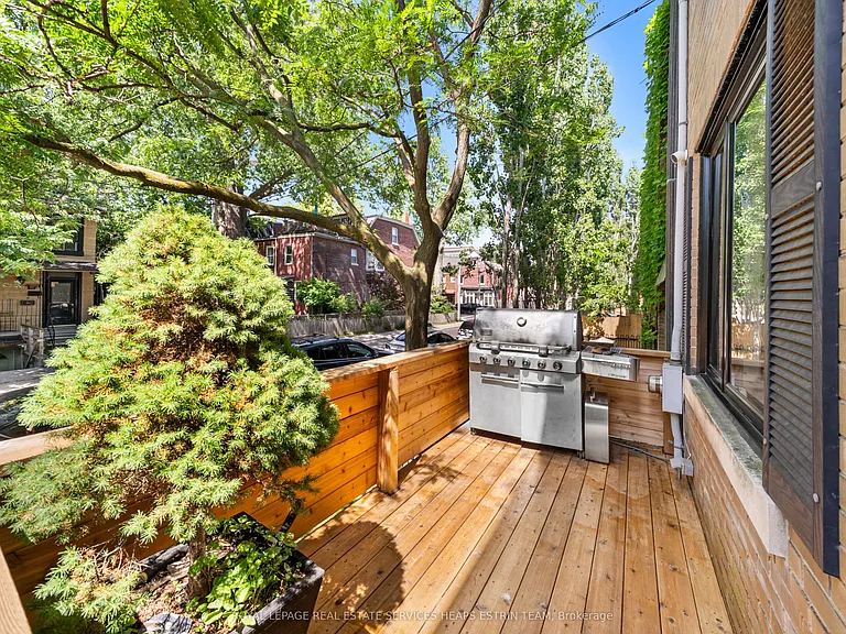 115 Robinson St — Photo 25