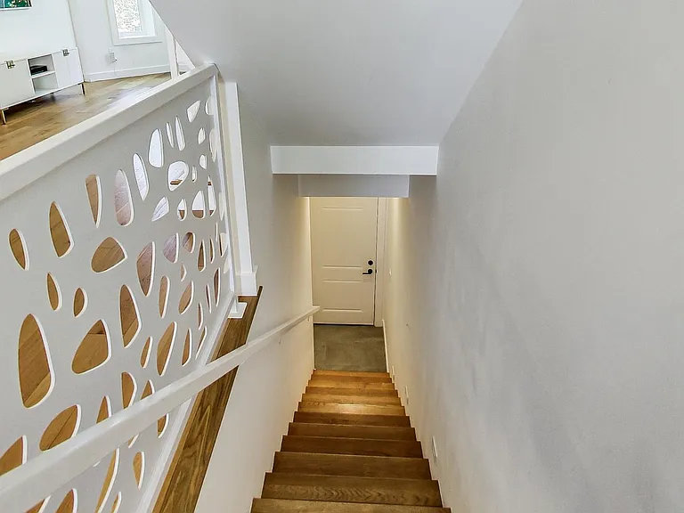 25 U St NE #2 — Photo 2