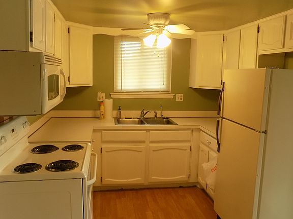 4th image of 25142 Franklin Ter