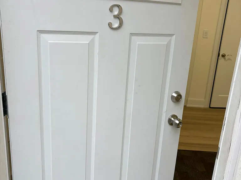 25 Homewood Ave #3 — Photo 7