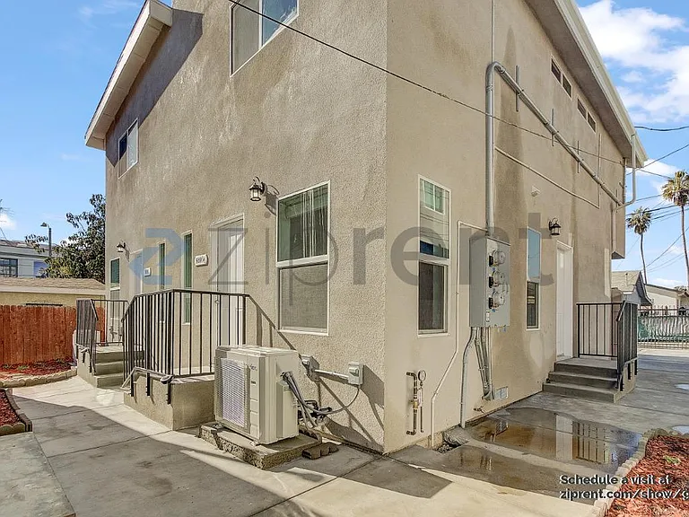 969 S Lorena St #1/2 — Photo 2