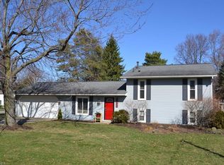 33578 Bainbridge Rd, North Ridgeville, OH 44039