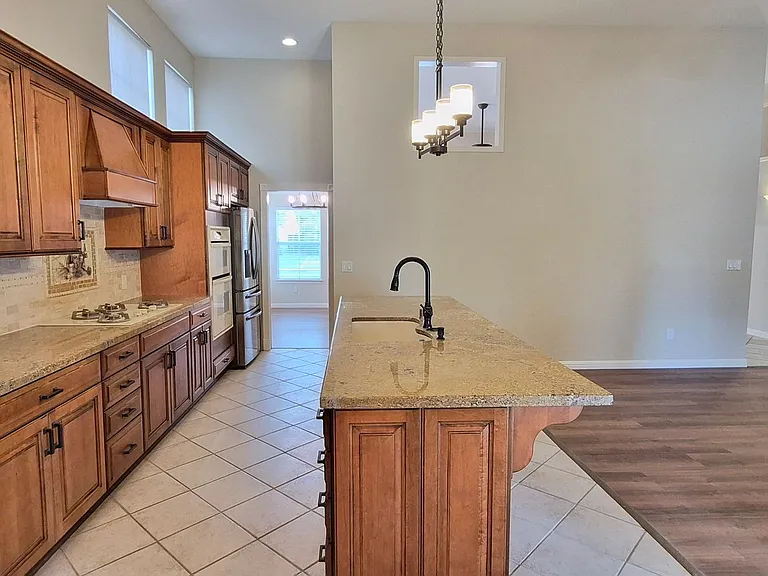 784 Arabian Cir — Photo 9