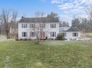 7212 Saybrook Dr, Hudson, OH 44236