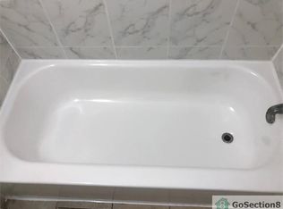 242 35th St NE, Washington, DC 20019