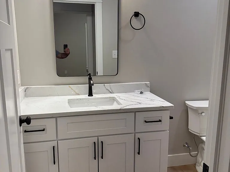 817 N College Ave #1 — Photo 10