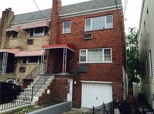724 E 223rd St, Bronx, NY 10466