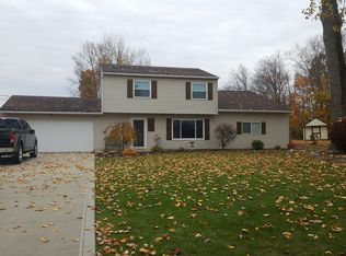 1108 Navajo Trl, Streetsboro, OH 44241