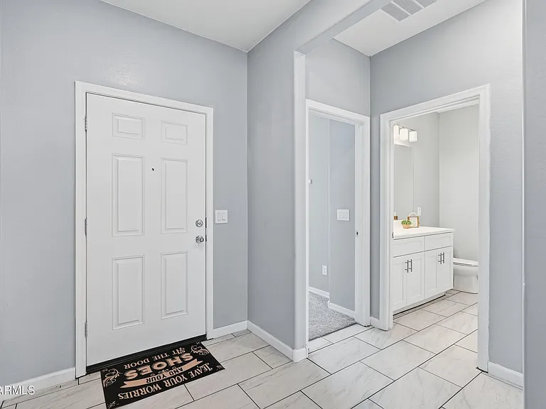 1692 W Aztec Dr — Photo 25