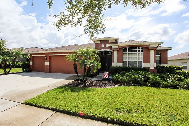 1st image of 16132 Bridgepark Dr