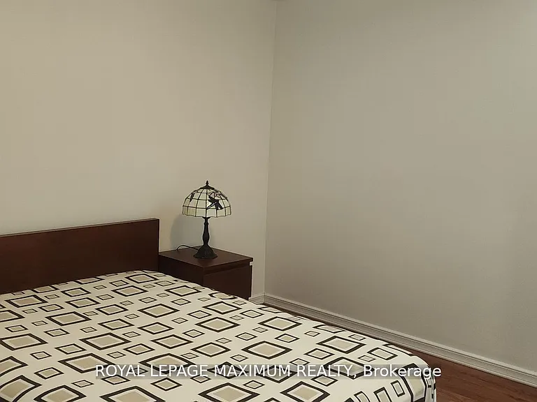 19 Maple Forest Dr #BASEMENT — Photo 15