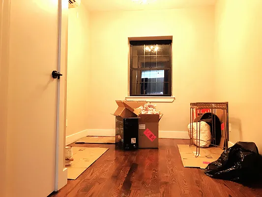 Rented by SCOUTBK.COM | media 6