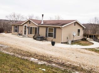 7695 County Road 428, Fulton, MO 65251