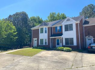 602 Nottaway Dr, Chesapeake, VA 23320