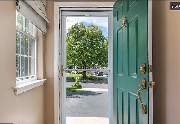 4th image of 2629 Virginia Ln