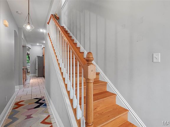 4th image of 4639 Virginia Ave