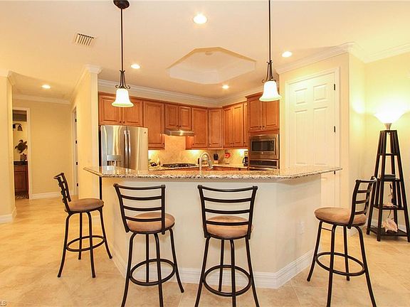 5th image of 3122 Aviamar Cir