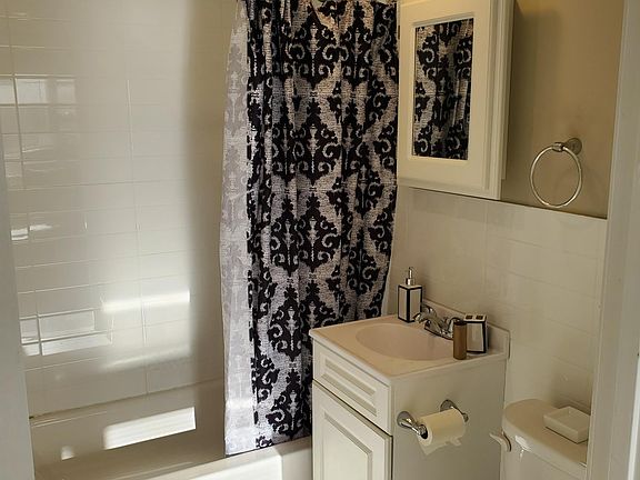 5th image of 2502 John F Kennedy Blvd #314