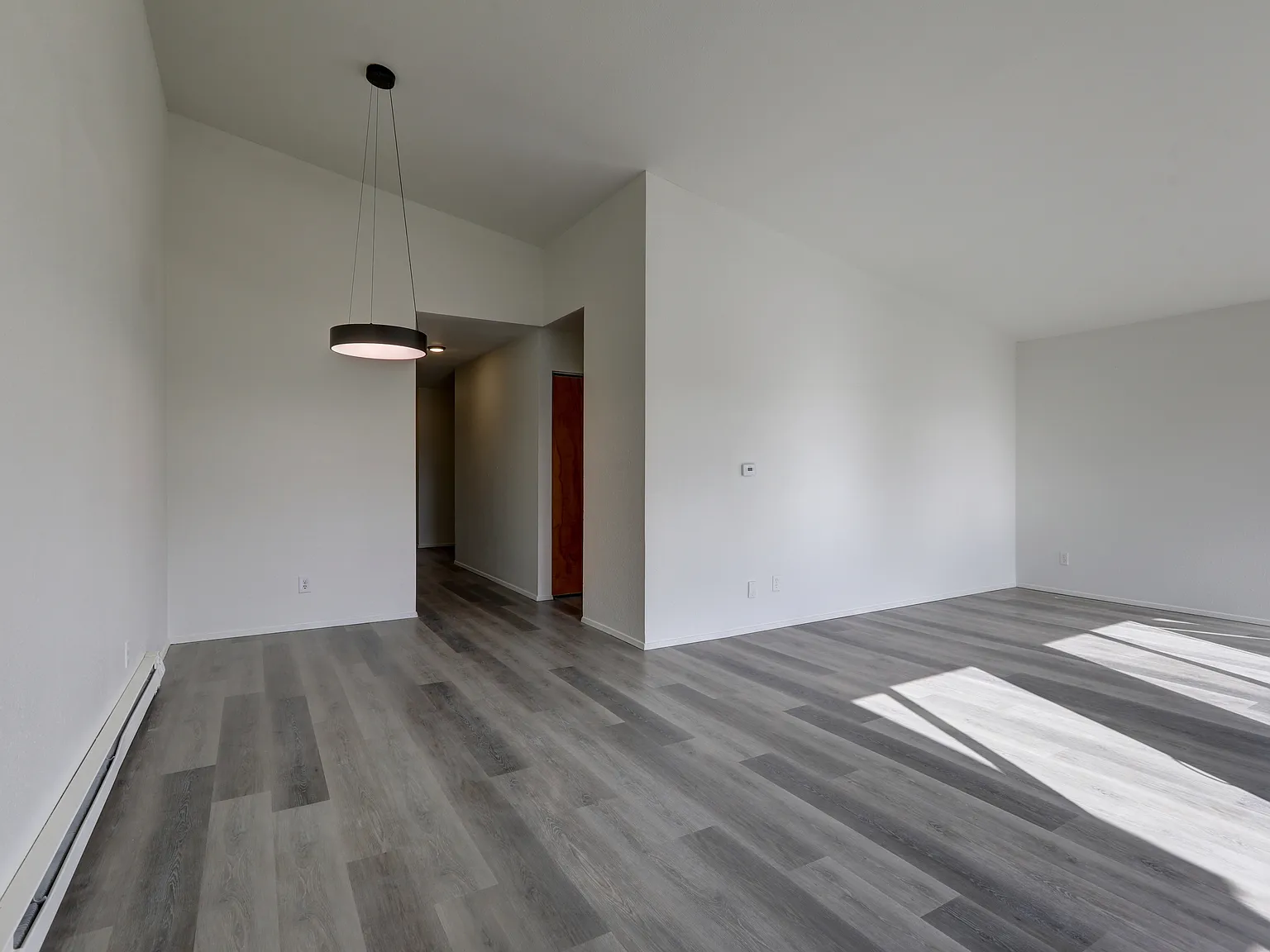 2118 S 107th St — Photo 3