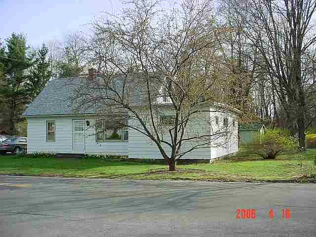 2nd image of 20 ROTHERMEL Lane