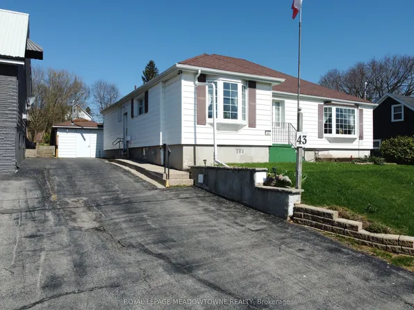 43 Cobblehill Rd, Halton Hills, ON L7J 1P1