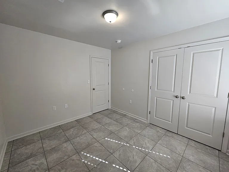 1658 Acadian Dr — Photo 9