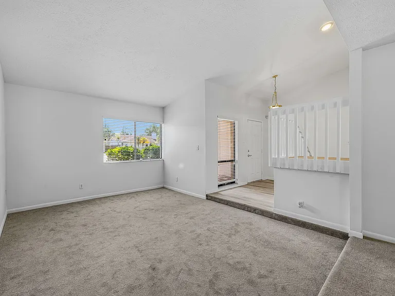 15710 Pinto Pl — Photo 8
