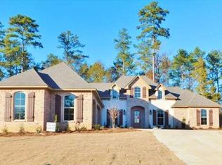 135 W Legacy Dr, Brandon, MS 39042