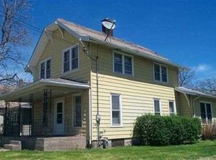 1337 44th St, Rock Island, IL