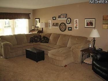 5th image of 207 Beachwood Ave