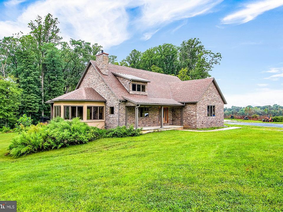 1036 Woodside Ave, Mertztown, PA 19539 Zillow