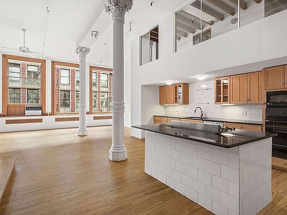 2nd image of 513 Broadway Unit 3B