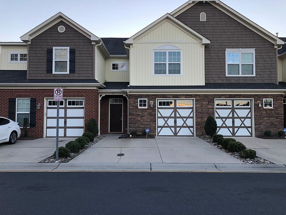 1st image of 825 Harvest Green Ln