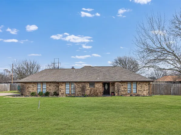 108 Cole Rd, Red Oak, TX 75154