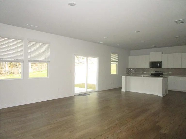 5234 Mulberry Creek Way — Photo 6