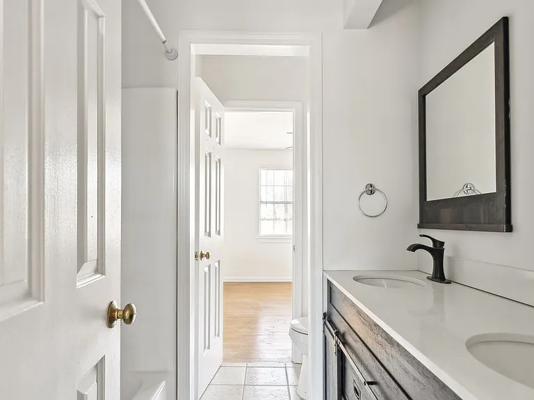 217 Walton Ferry Rd #108 — Photo 31