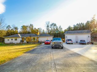 1047 Satterfield Rd, Maynardville, TN 37807