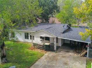 2907 Cedar St, Victoria, TX 77901