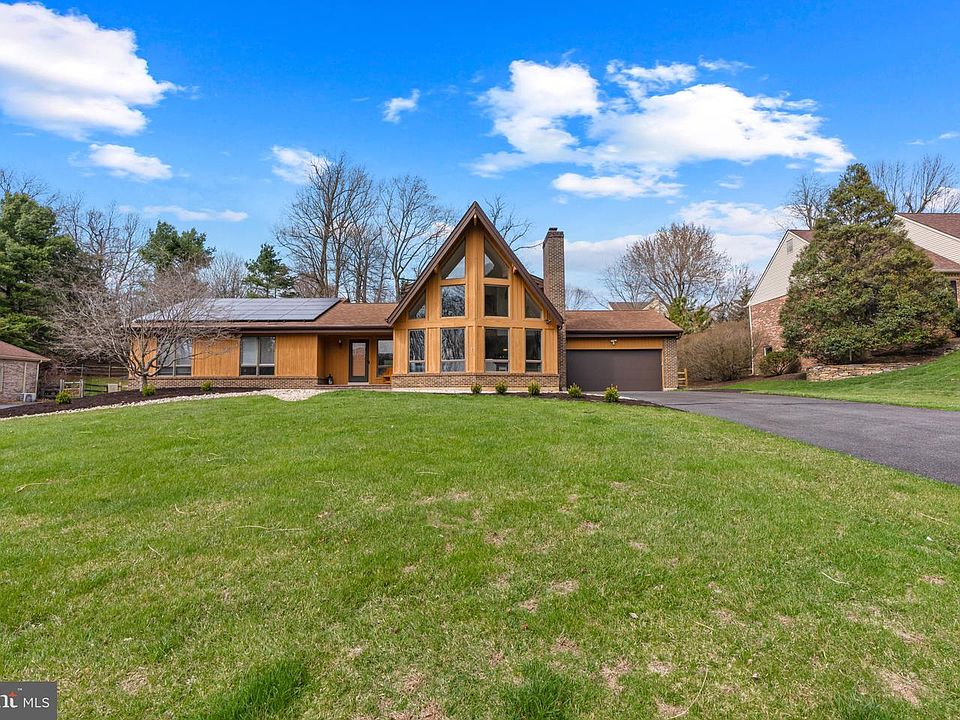 1st image of 40 Raphael Rd