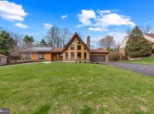 40 Raphael Rd, Hockessin, DE 19707