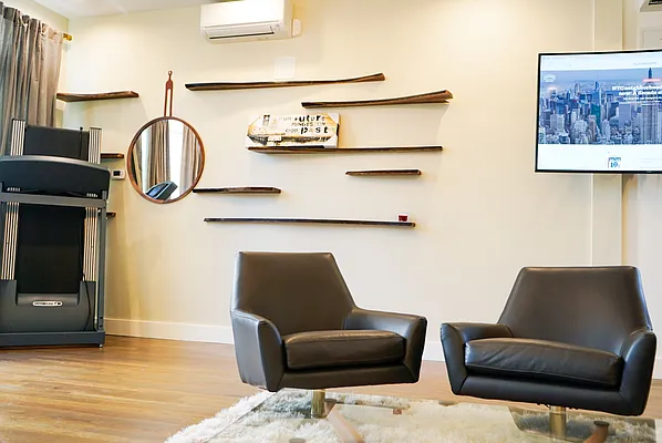 Rented by HFF Realty LLC | media 7