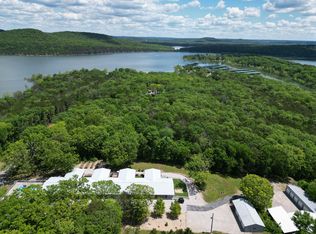 486 Campbell Point Rd #C, Shell Knob, MO 65747