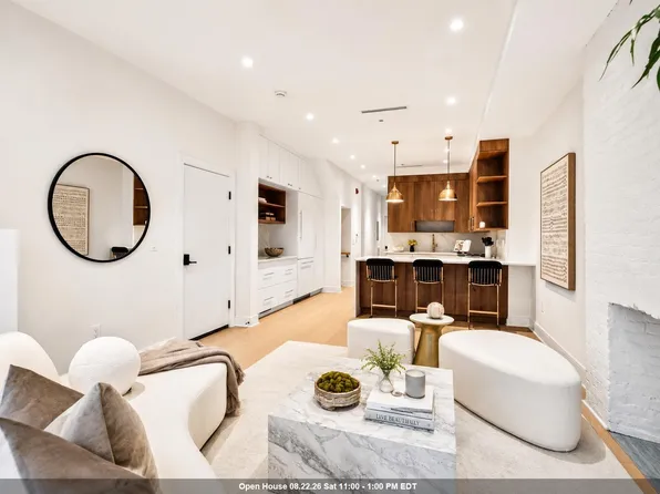 225 Montgomery St #A, Jersey City, NJ 07302
