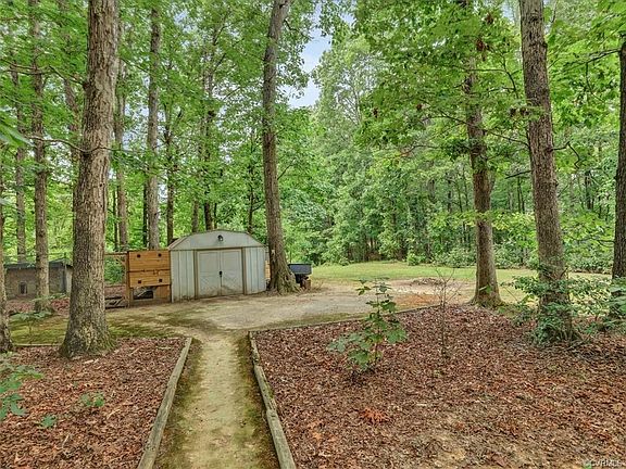 4th image of 4089 Jefferson Woods Dr