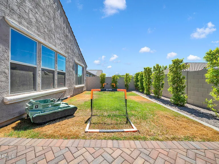 17605 W Medlock Dr — Photo 42