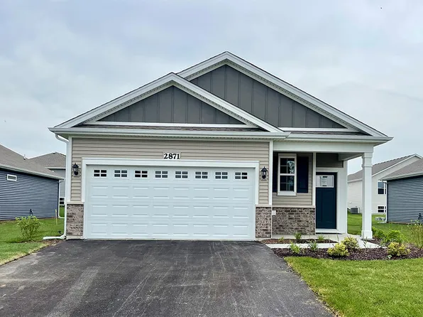 2871 Harnish Dr, Algonquin, IL 60102