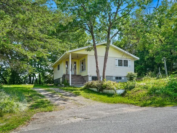 29 George St, Georgian Bay, ON P0C 1H0