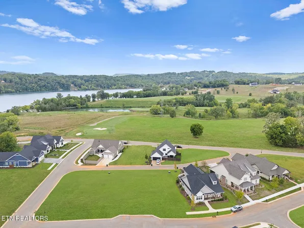 650 Red Fox Run, Loudon, TN 37774