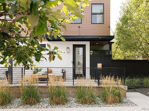 2nd image of 2364 W 33rd Avenue